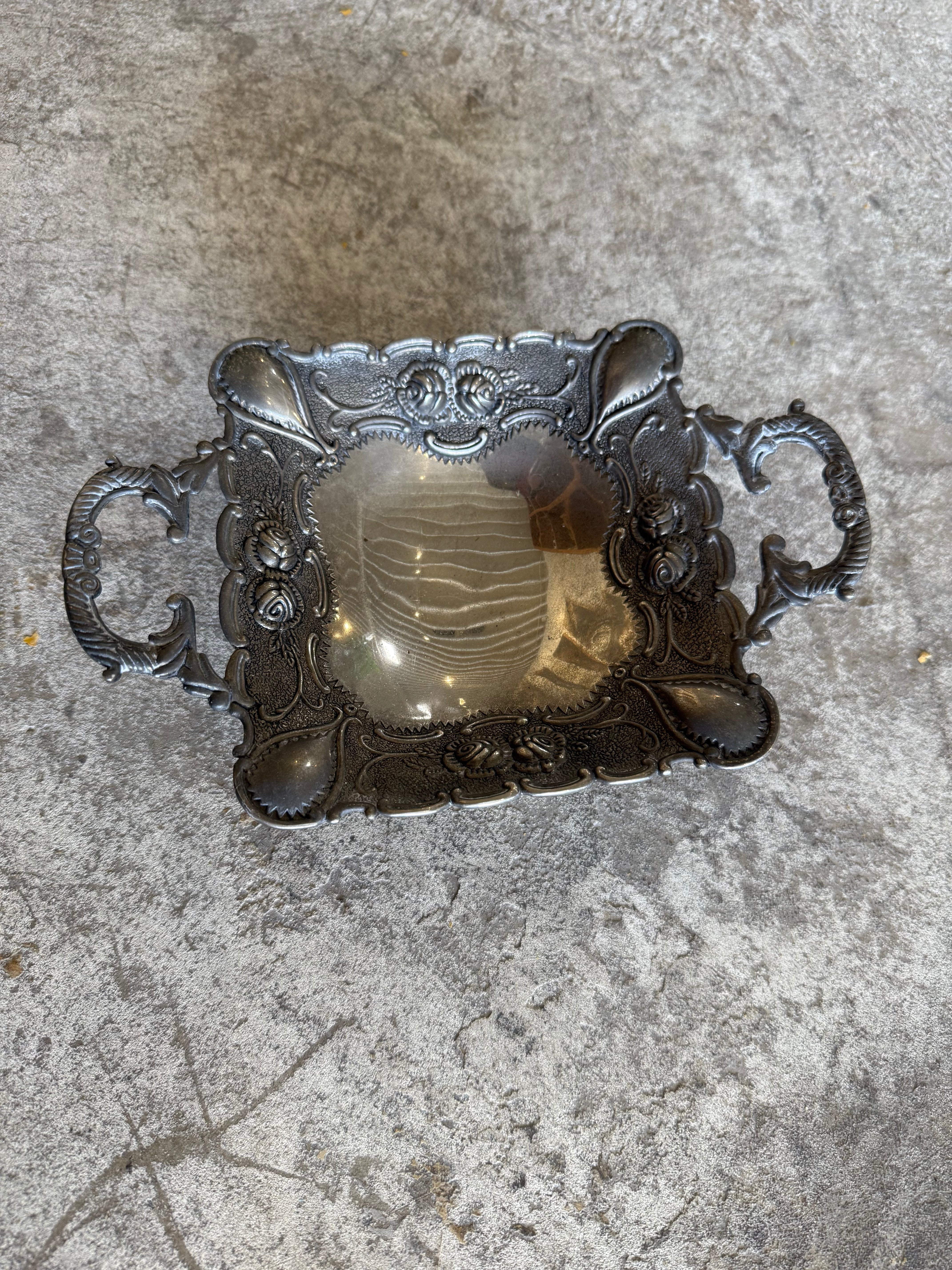Silver Catchall