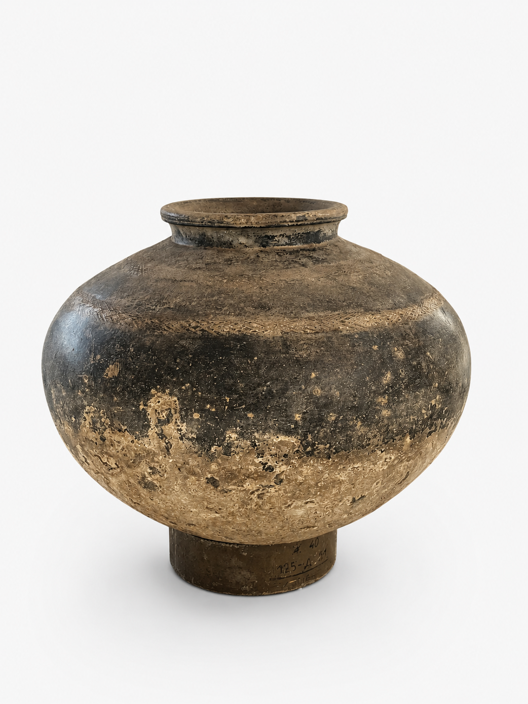 Ironroot Clay Pot