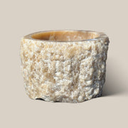 Onyx planter