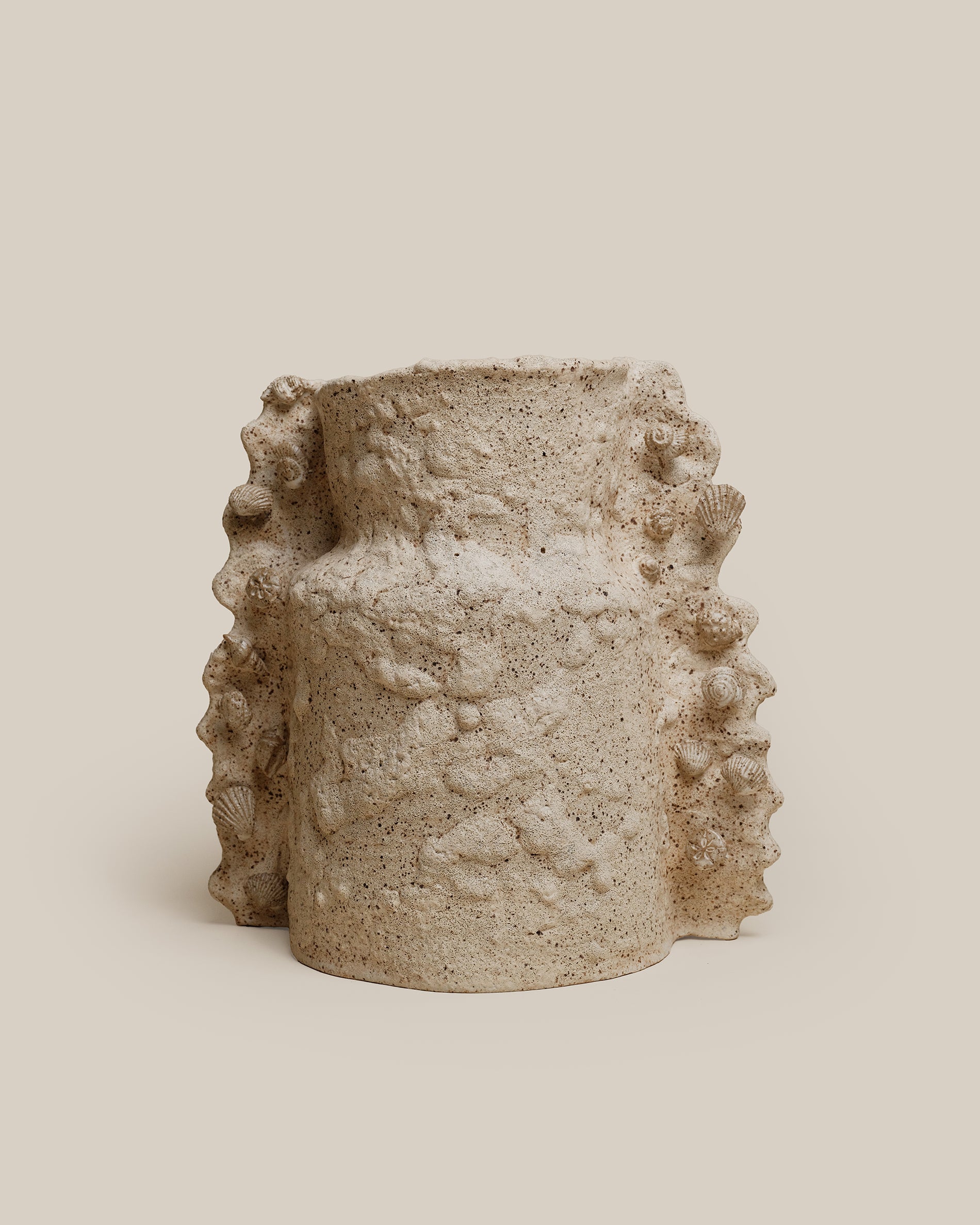 Féte Ceramics- White Vase